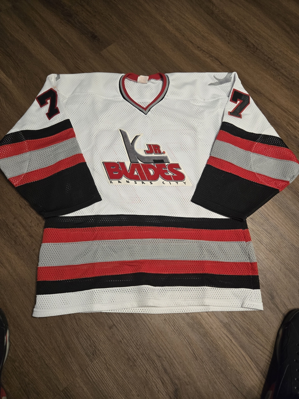 KC Blades Jr. White, Red & Black Hockey Jersey #7...90's Size Med